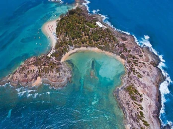 Passeio Ilha de Santo Aleixo